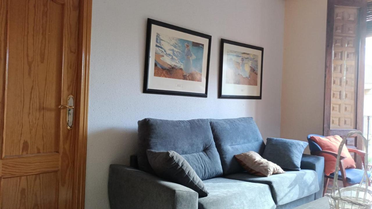 Single Room In Center Of Granada Exterior foto