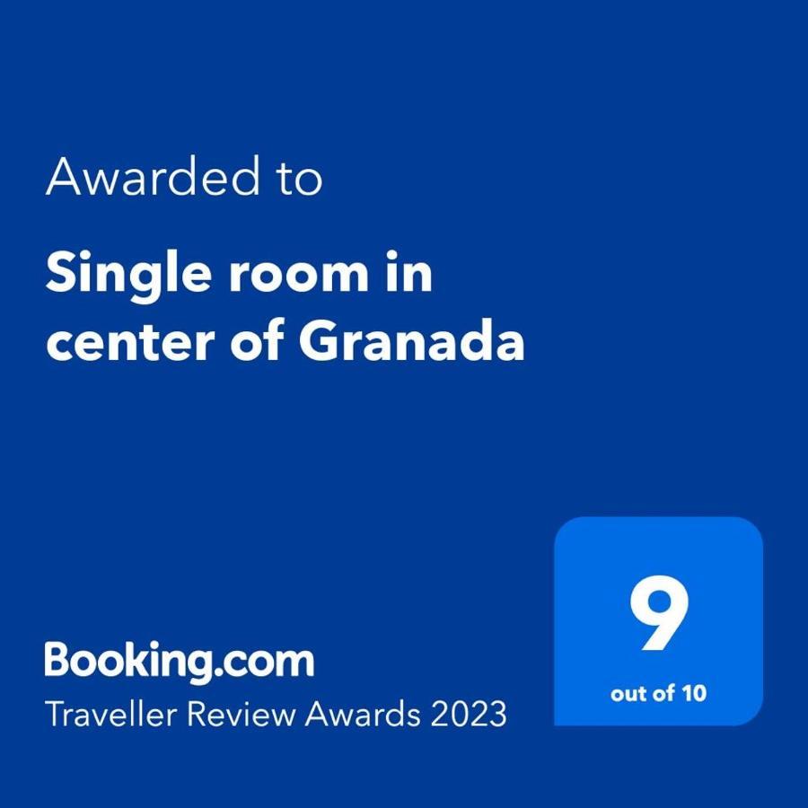 Single Room In Center Of Granada Exterior foto